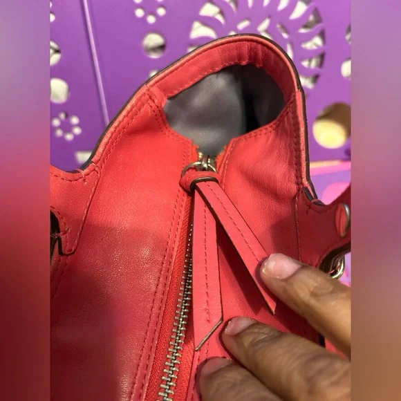 Coach Medium Leather Shoulder Bag. Pink/bright coral - Picture 11 of 16